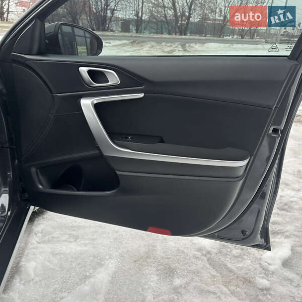 Хэтчбек Kia Ceed 2022 в Виннице