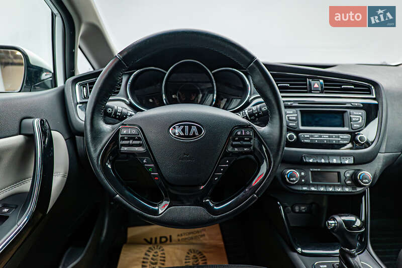 Хетчбек Kia Ceed 2016 в Києві