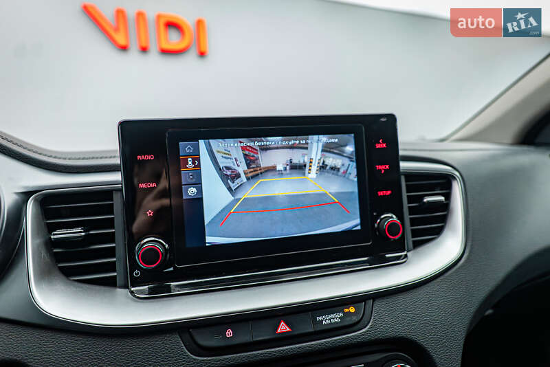 Универсал Kia Ceed 2022 в Киеве