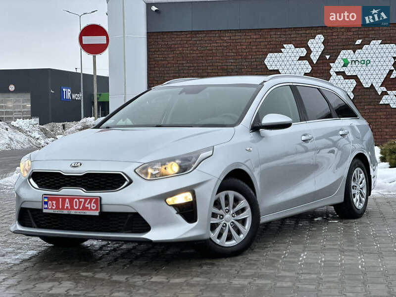 Универсал Kia Ceed 2018 в Луцке