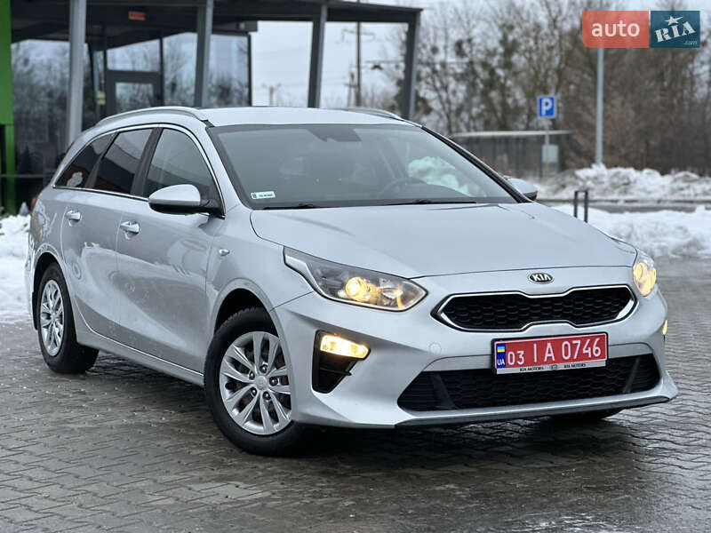 Универсал Kia Ceed 2018 в Луцке