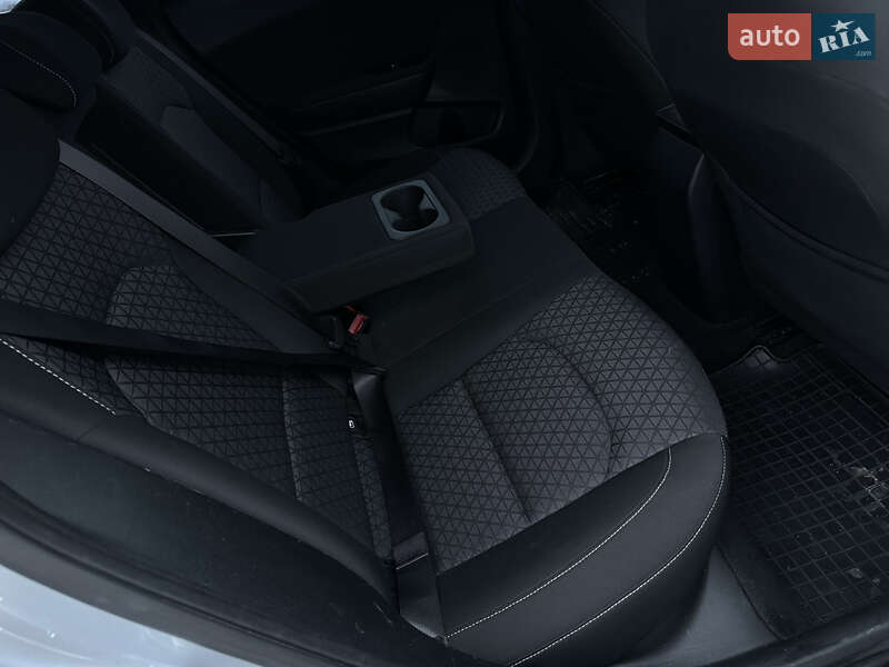 Универсал Kia Ceed 2018 в Луцке