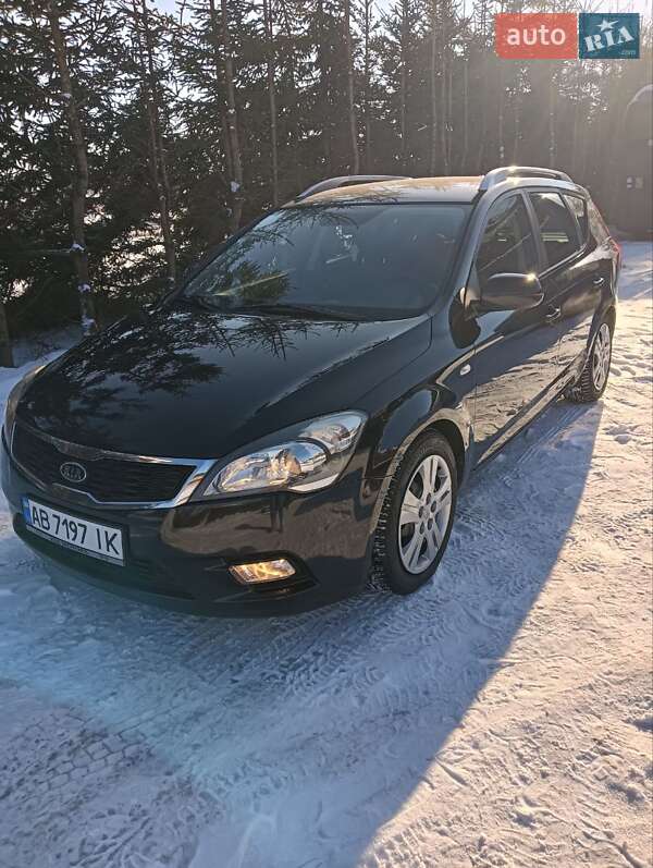 Универсал Kia Ceed 2010 в Виннице