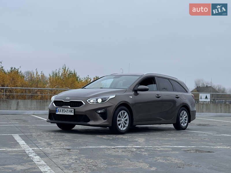 2019 KIA Ceed, VIN U5YH4813AKL027105:plate — фото 1 (autoria)