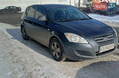 Хетчбек Kia Ceed 2007 в Черкасах