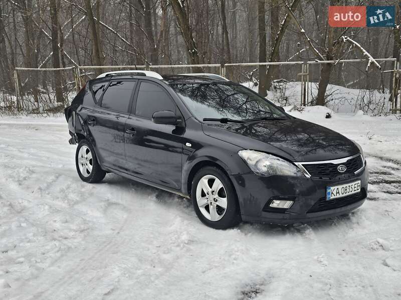 Універсал Kia Ceed 2010 в Києві