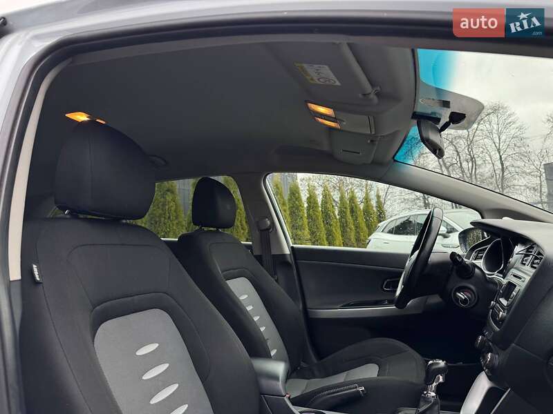 Універсал Kia Ceed 2013 в Кам'янець-Подільському