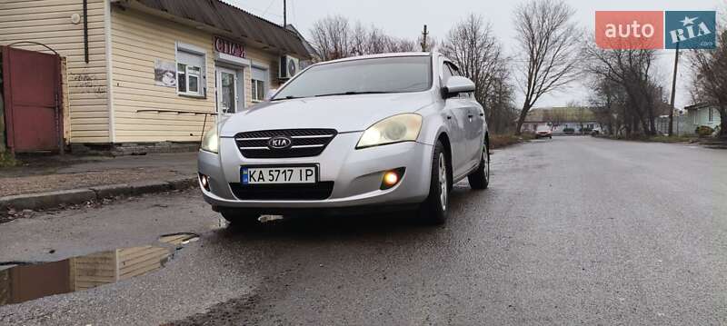 Хетчбек Kia Ceed 2008 в Прилуках фото 14 Хетчбек Kia Ceed 2008 в Прилуках