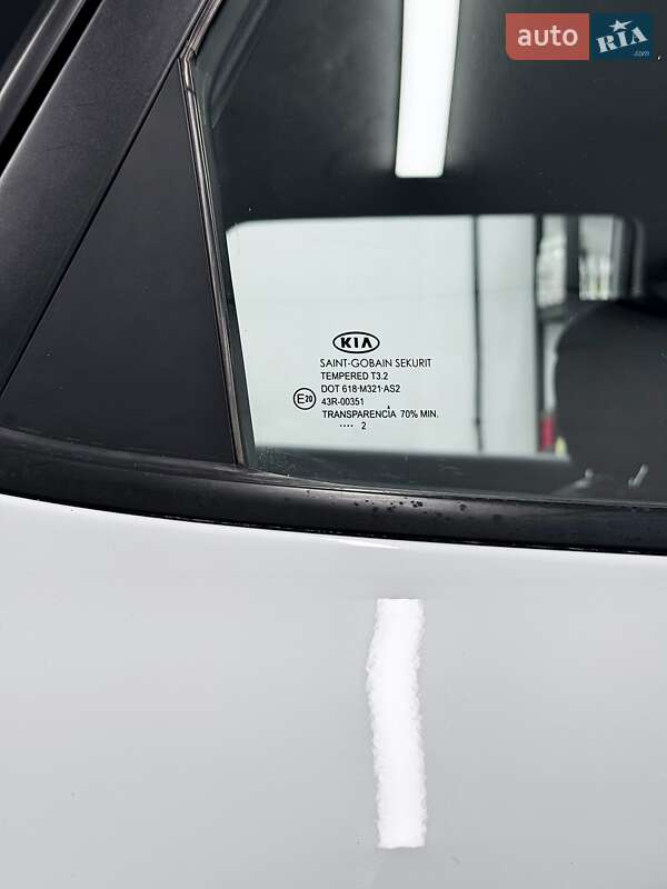 Универсал Kia Ceed 2013 в Стрые