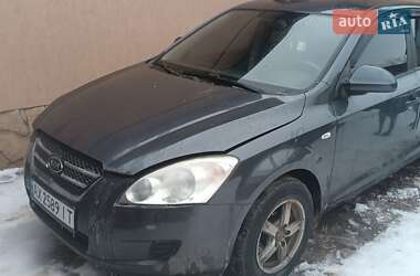 Хэтчбек Kia Ceed 2007 в Харькове
