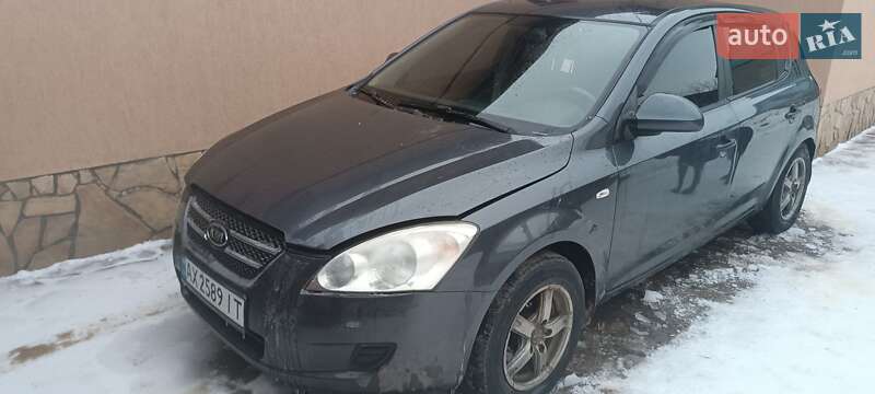 Хетчбек Kia Ceed 2007 в Харкові