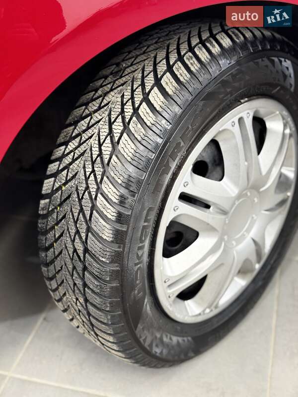 Хетчбек Kia Ceed 2007 в Стрию