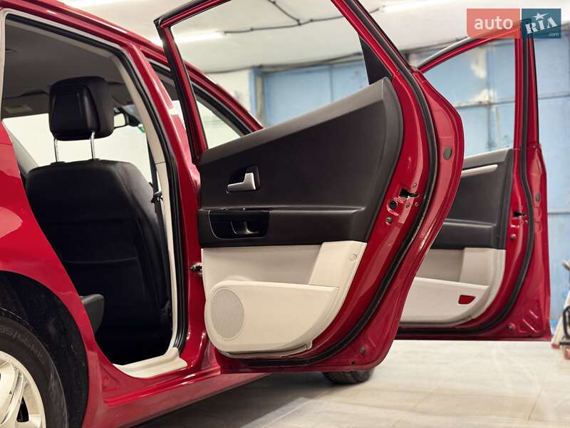 Хетчбек Kia Ceed 2007 в Стрию