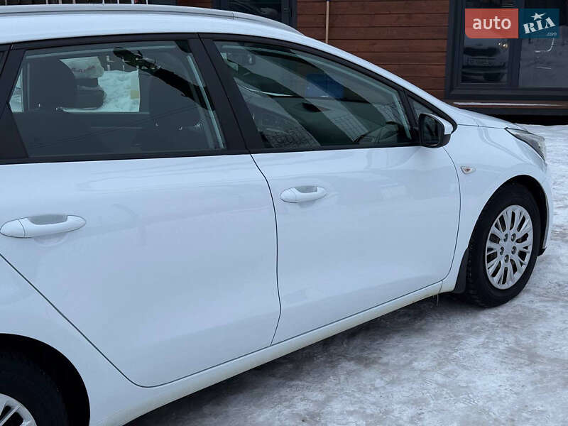 Универсал Kia Ceed 2013 в Стрые