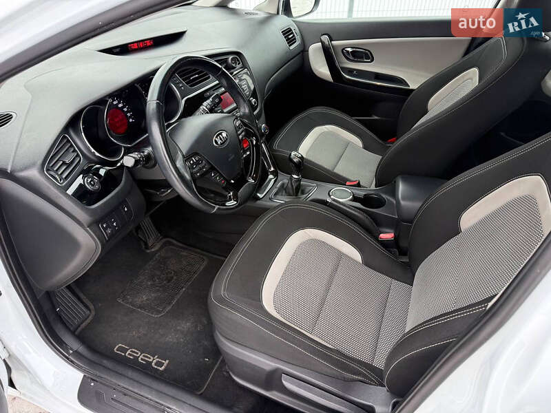 Универсал Kia Ceed 2013 в Стрые