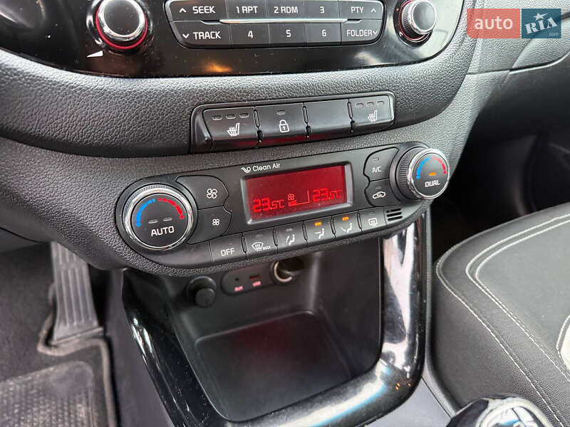 Универсал Kia Ceed 2013 в Стрые