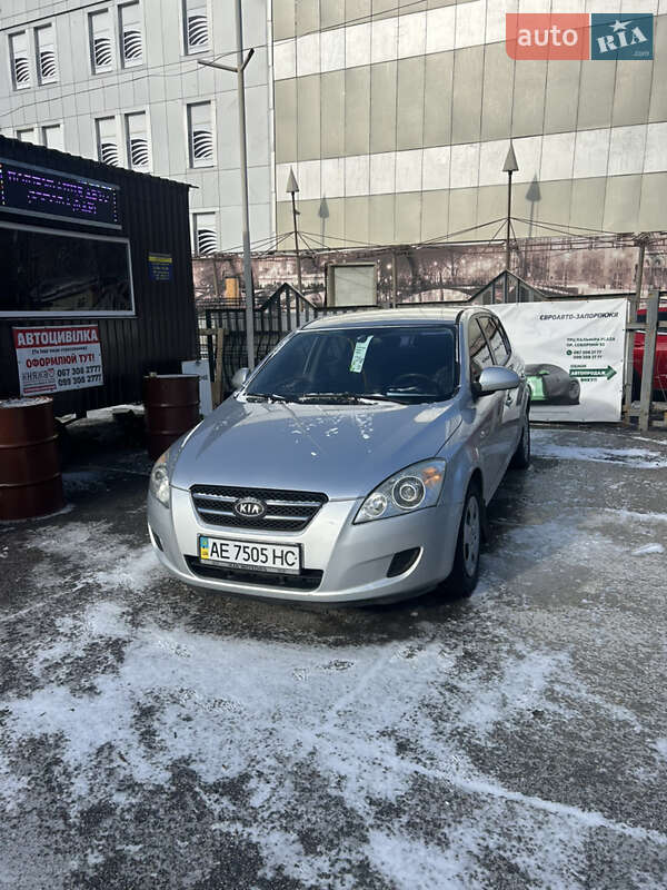 Хетчбек Kia Ceed 2007 в Запоріжжі фото 2 Хетчбек Kia Ceed 2007 в Запоріжжі