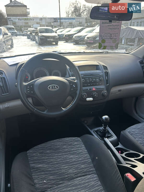 Хетчбек Kia Ceed 2007 в Запоріжжі фото 12 Хетчбек Kia Ceed 2007 в Запоріжжі