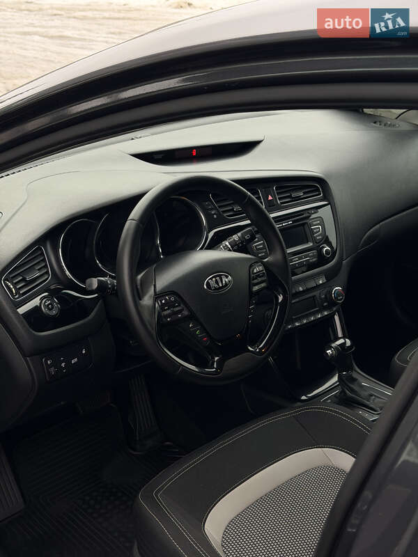Хетчбек Kia Ceed 2013 в Києві