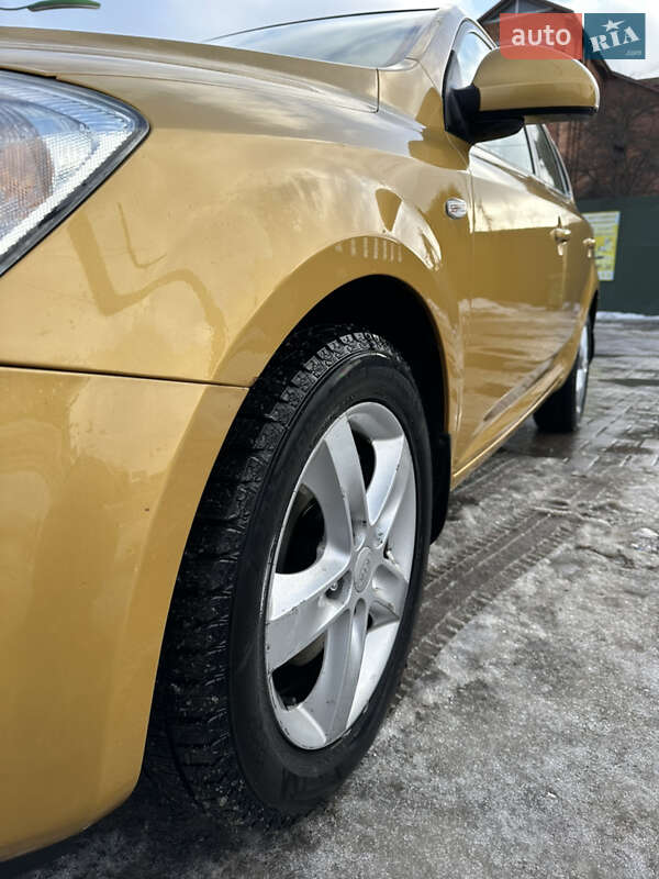 Хетчбек Kia Ceed 2007 в Хмельницькому фото 11 Хетчбек Kia Ceed 2007 в Хмельницькому