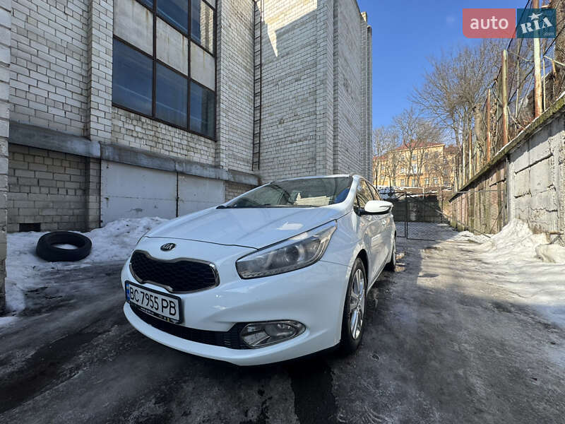 Універсал Kia Ceed 2013 в Львові