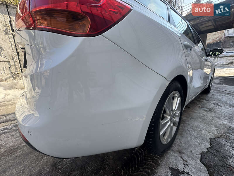 Універсал Kia Ceed 2013 в Львові