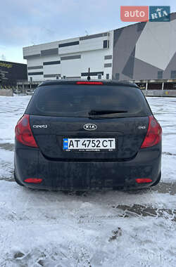 Хэтчбек Kia Ceed 2007 в Ивано-Франковске
