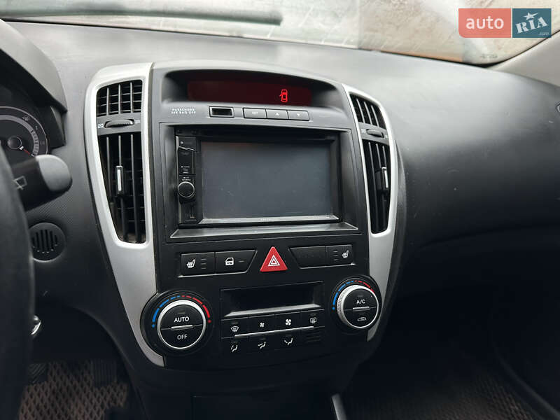 Універсал Kia Ceed 2012 в Ніжині