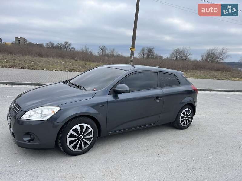 Універсал Kia Ceed 2007 в Запоріжжі