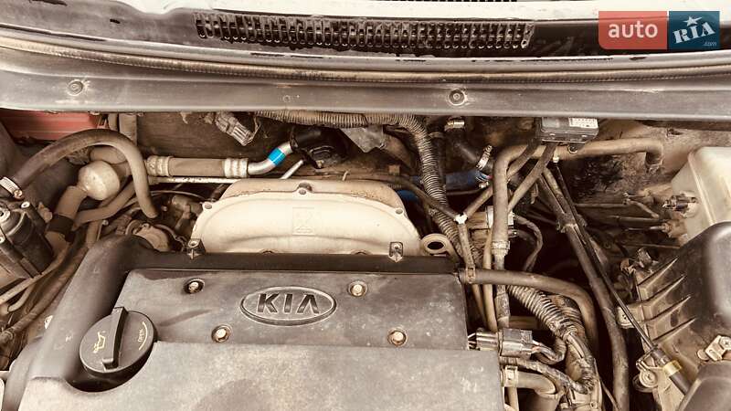 Хетчбек Kia Ceed 2008 в Дніпрі