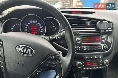 Хэтчбек Kia Ceed 2016 в Буче