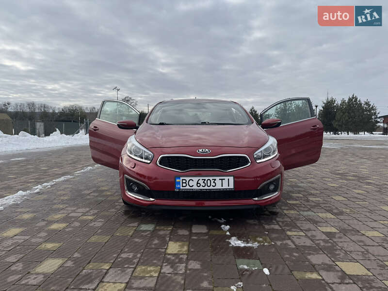 Хэтчбек Kia Ceed 2016 в Перемышлянах фото 7 Хэтчбек Kia Ceed 2016 в Перемышлянах