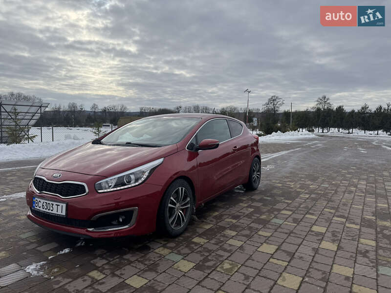Хэтчбек Kia Ceed 2016 в Перемышлянах фото 9 Хэтчбек Kia Ceed 2016 в Перемышлянах
