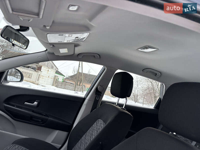 Хэтчбек Kia Ceed 2008 в Хороле фото 62 Хэтчбек Kia Ceed 2008 в Хороле