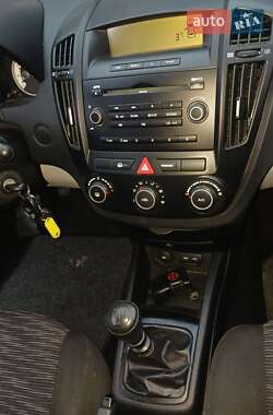 Хетчбек Kia Ceed 2009 в Луцьку
