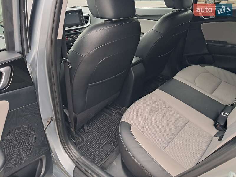 Універсал Kia Ceed 2019 в Запоріжжі фото 6 Універсал Kia Ceed 2019 в Запоріжжі