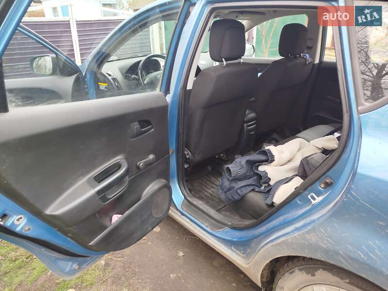 Хетчбек Kia Ceed 2009 в Барвінковому