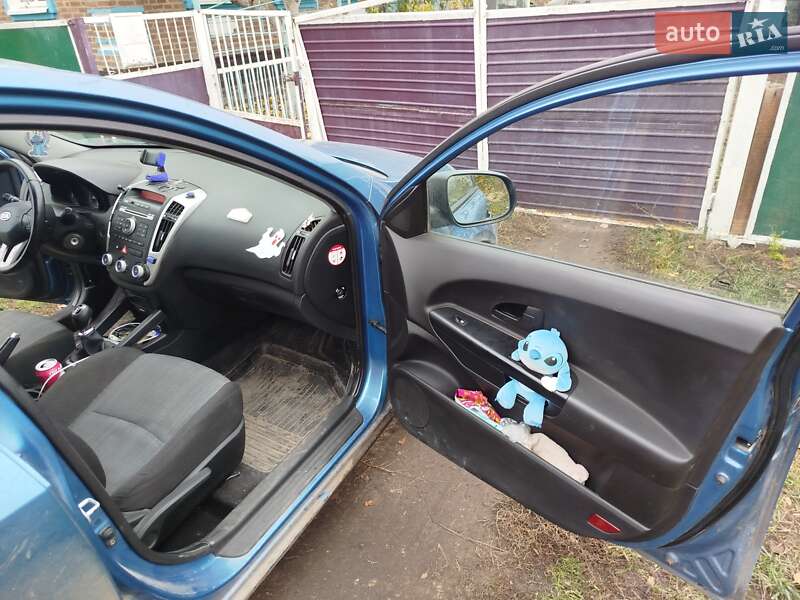 Хетчбек Kia Ceed 2009 в Барвінковому