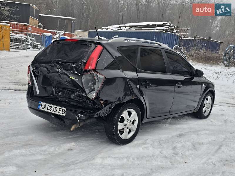 Універсал Kia Ceed 2010 в Києві фото 4 Універсал Kia Ceed 2010 в Києві