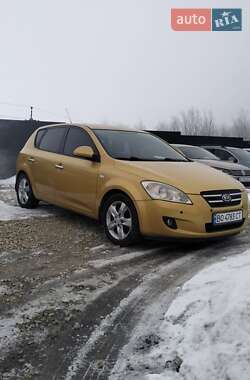 Хетчбек Kia Ceed 2008 в Тернополі