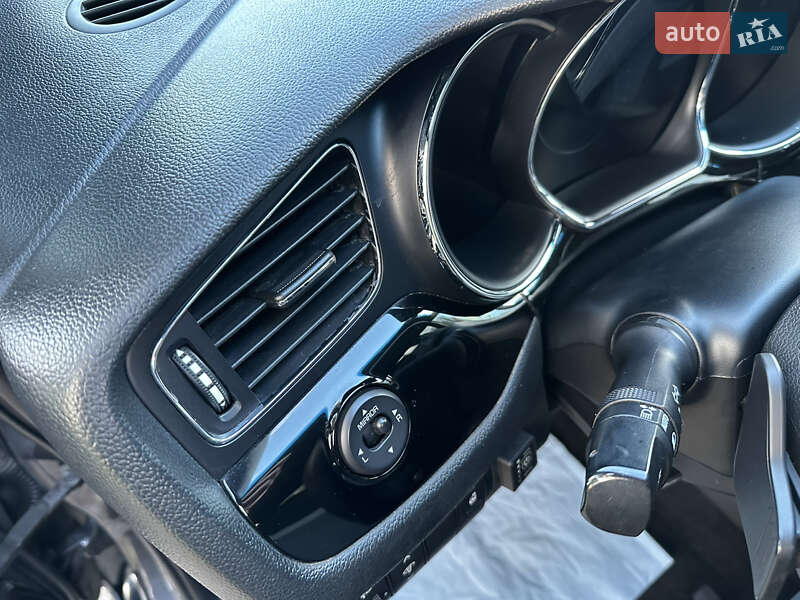 Хэтчбек Kia Ceed 2013 в Киеве фото 30 Хэтчбек Kia Ceed 2013 в Киеве