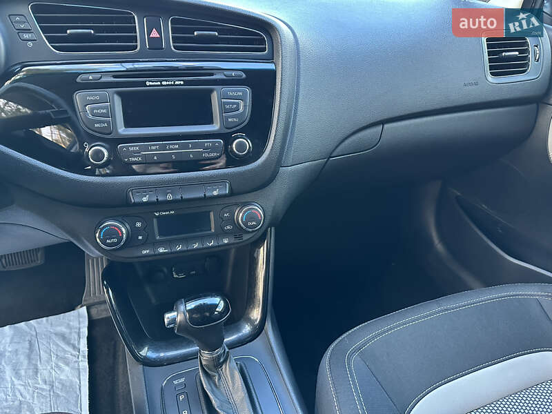 Хэтчбек Kia Ceed 2013 в Киеве фото 34 Хэтчбек Kia Ceed 2013 в Киеве