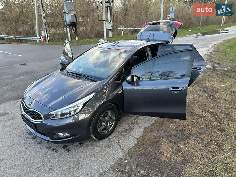 Хэтчбек Kia Ceed 2013 в Киеве фото 64 Хэтчбек Kia Ceed 2013 в Киеве