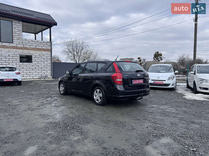 Універсал Kia Ceed 2010 в Звенигородці