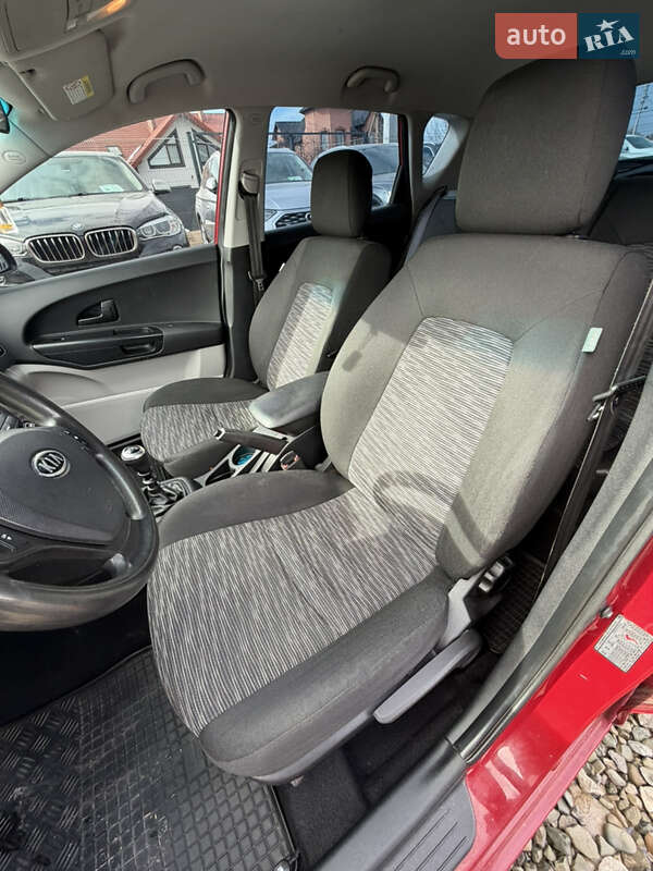 Хетчбек Kia Ceed 2009 в Івано-Франківську