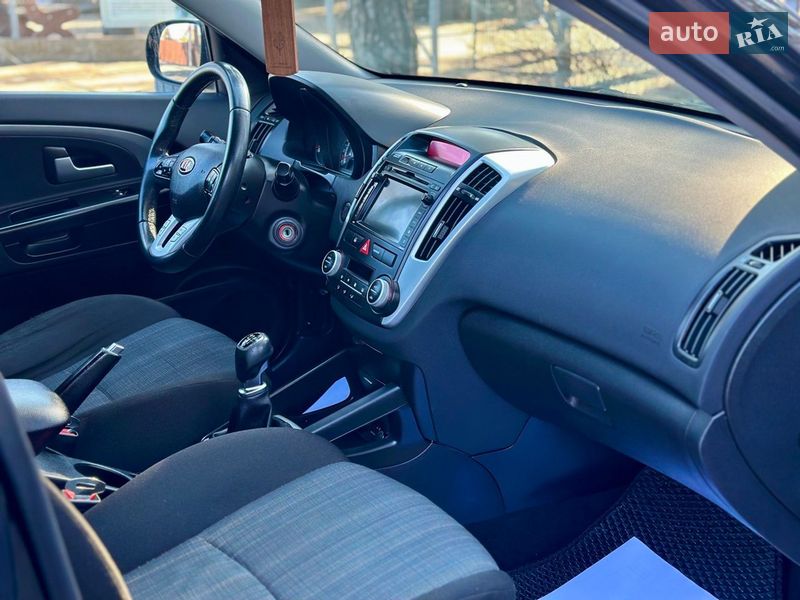 Універсал Kia Ceed 2009 в Вінниці