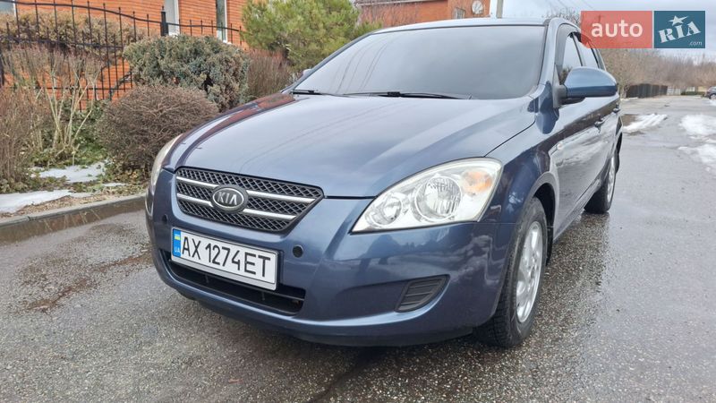 Хэтчбек Kia Ceed 2007 в Полтаве