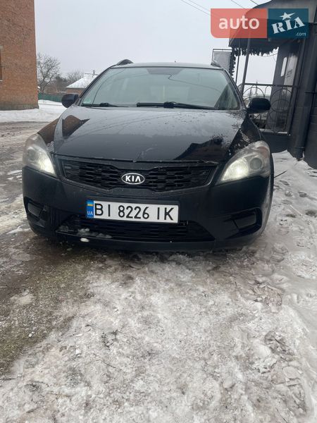 Универсал Kia Ceed 2009 в Лубнах