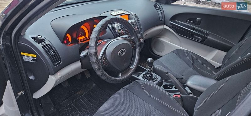 Хетчбек Kia Ceed 2008 в Баришівка