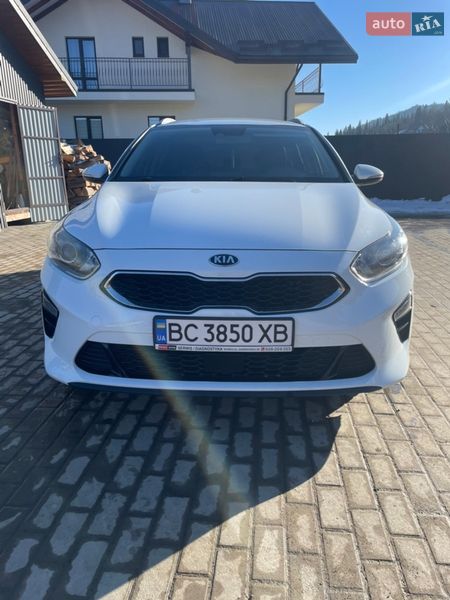 Универсал Kia Ceed 2019 в Львове